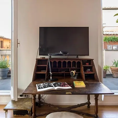 Pantheon Loft Con Terrazza Privata Апартаменты *