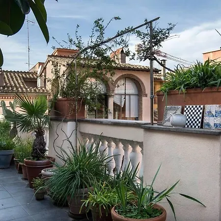 Апартаменты Pantheon Loft Con Terrazza Privata *