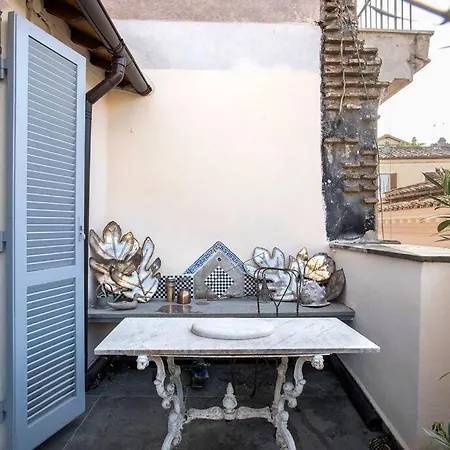Апартаменты Pantheon Loft Con Terrazza Privata Рим