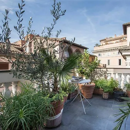 Pantheon Loft Con Terrazza Privata Апартаменты *