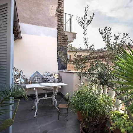 Pantheon Loft Con Terrazza Privata 公寓